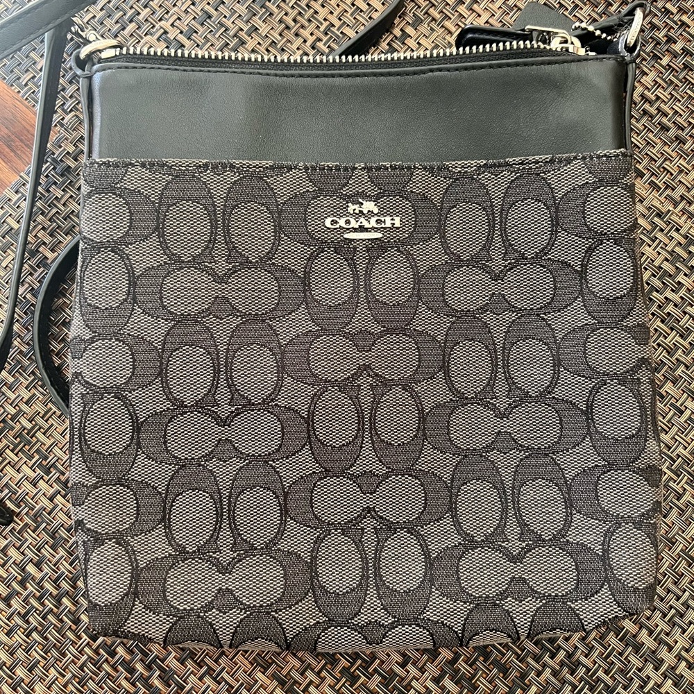 Coach Black and Gray Patterned Messenger Bag